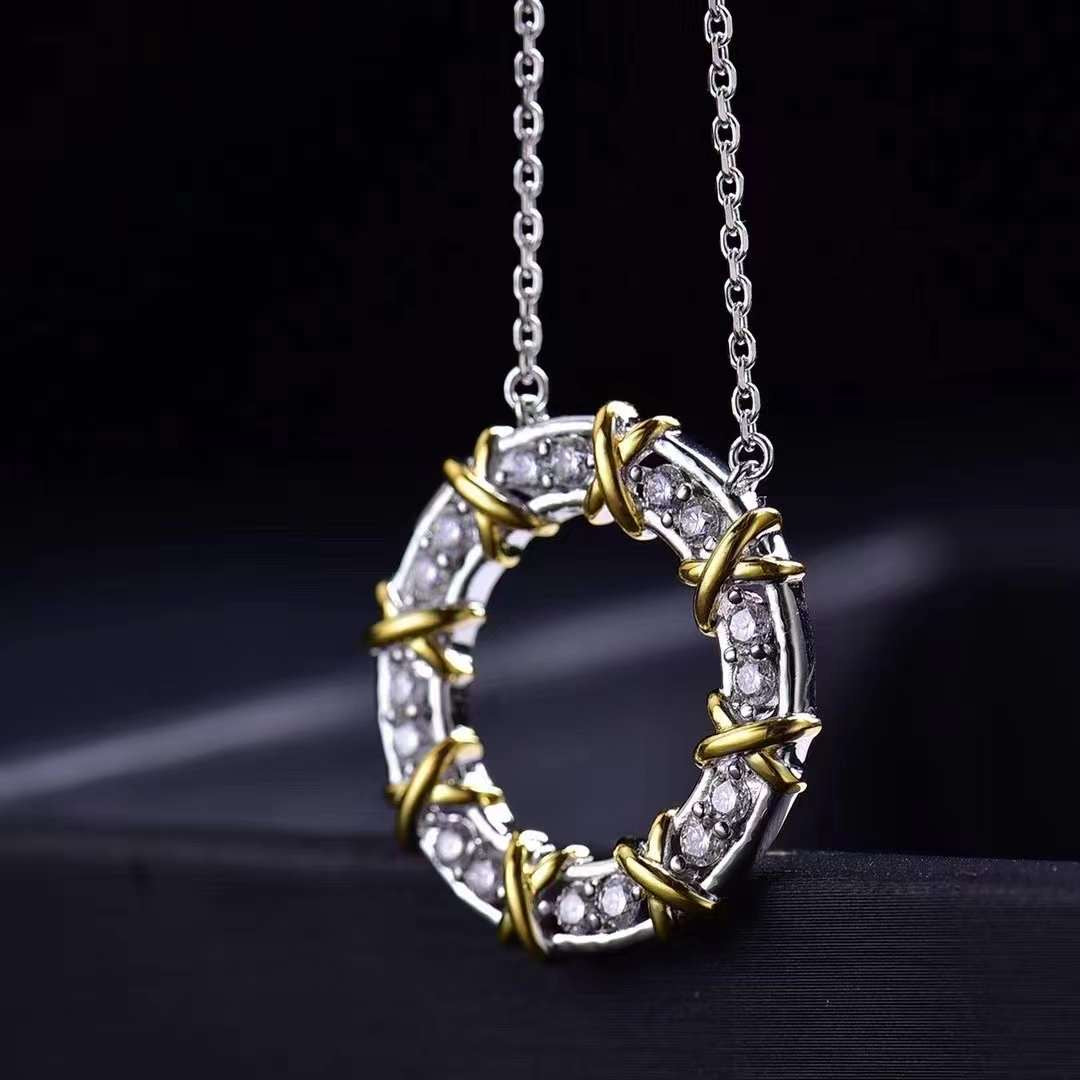 The Eternal Harmony Wreath Necklace 18K Gold