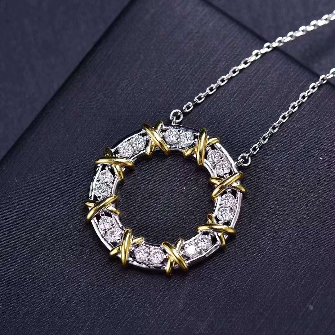 The Eternal Harmony Wreath Necklace 18K Gold