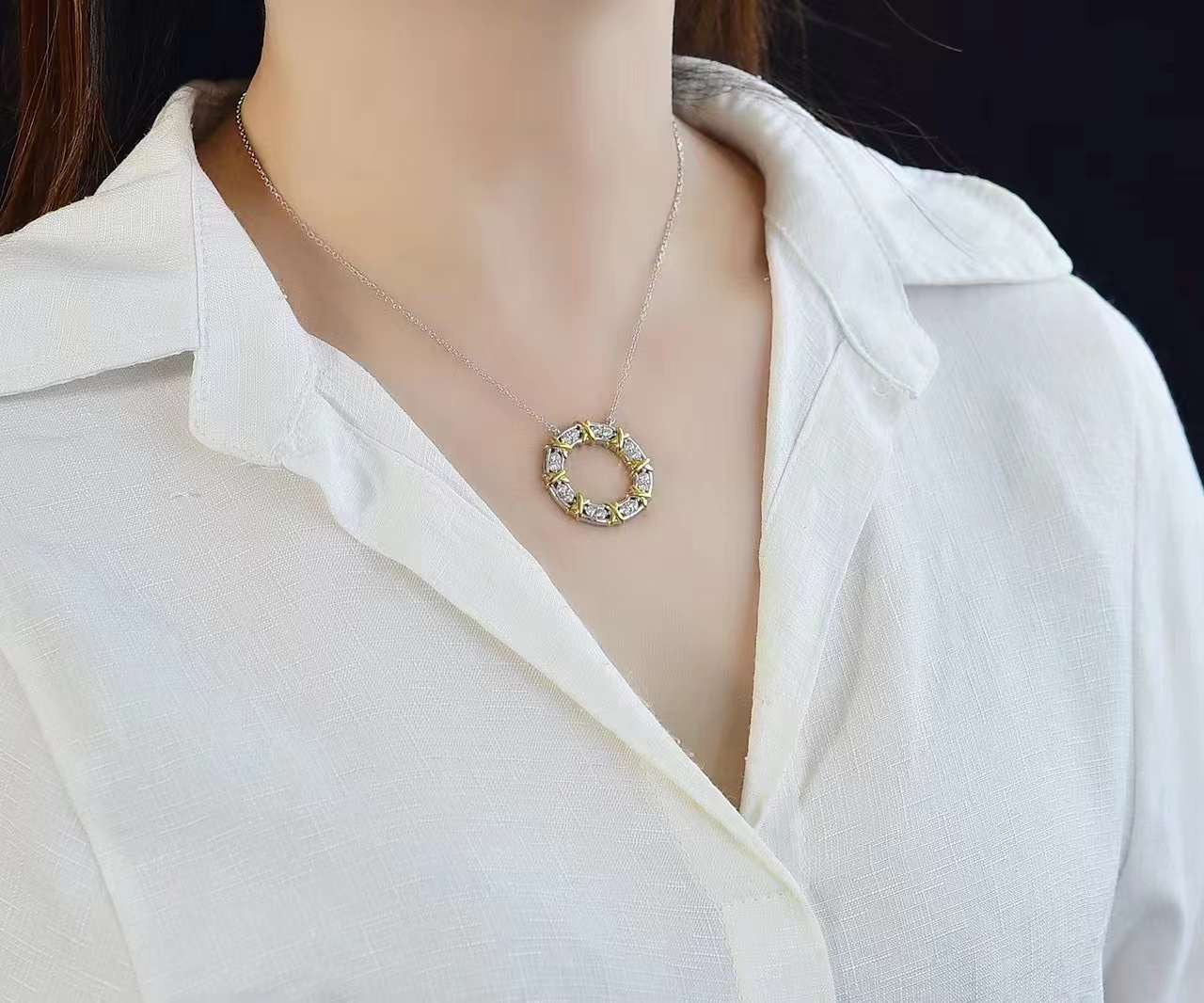 The Eternal Harmony Wreath Necklace 18K Gold