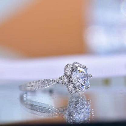 1.0ct Elsa’s Royal Ring