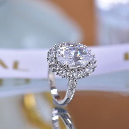 Timeless Diana 10ct Ring